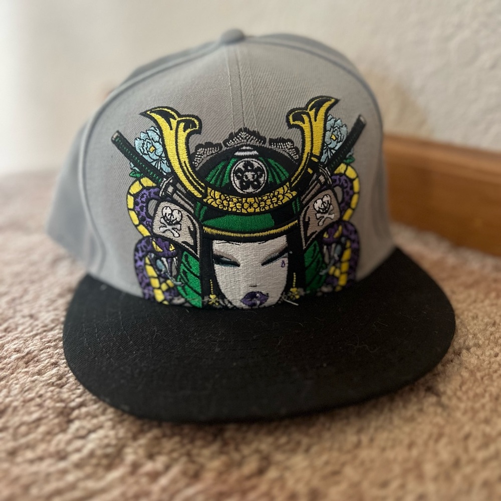 tokidoki x New Era 9FIFTY Samurai Girl Snapback Hat - Grey/Black